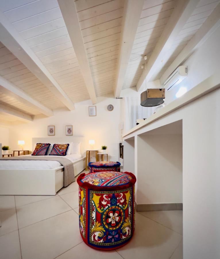 Rooms 153 Principe Umberto Noto Exterior foto