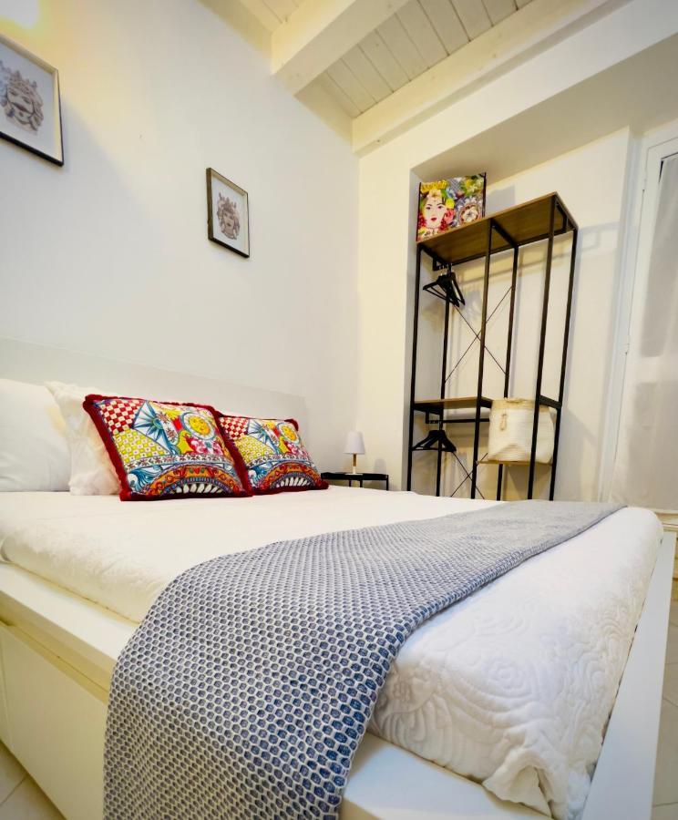 Rooms 153 Principe Umberto Noto Exterior foto